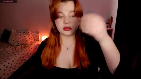 Snapshot of milky_wayx chatting on November 4, 5:28 am Lisa online show from November 4, 5:28 am