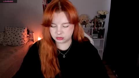 Snapshot of milky_wayx chatting on November 19, 6:02 am Lisa online show from November 19, 6:02 am