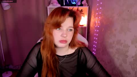 Lisa online show from April 27, 4:54 am