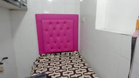 milkyway_18 online show from January 18, 2:43 pm