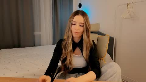 Eva online show from February 28, 3:29 am