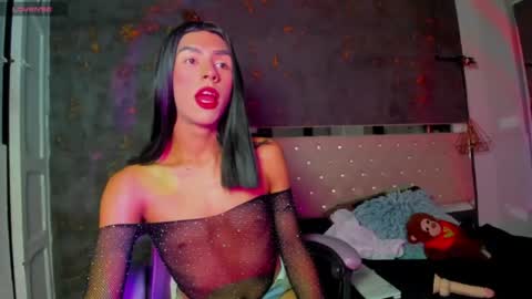 milla_castelli online show from August 7, 1:24 pm