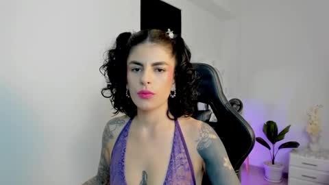 Milagros online show from December 2, 6:09 am