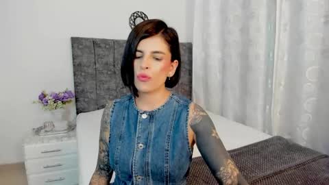 Milagros online show from December 21, 2:19 am