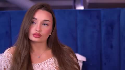 Milla online show from October 19, 4:24 am