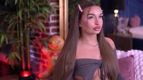 Milla online show from December 21, 7:37 am