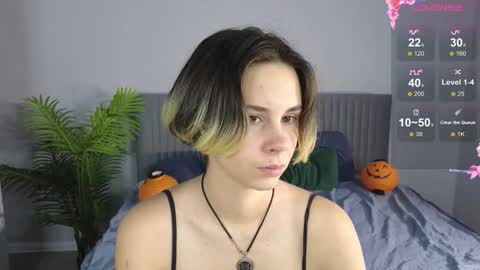 Hello  Im Mila online show from November 4, 1:16 am