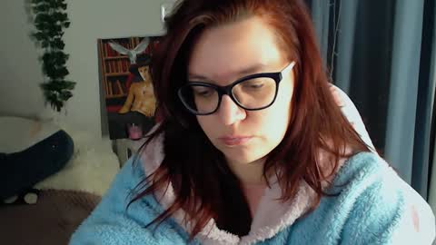 Snapshot of millapoolys chatting on December 4, 5:33 pm Milla online show from December 4, 5:33 pm