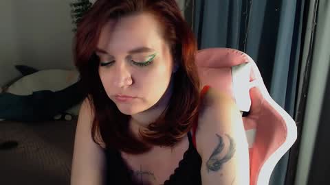 Snapshot of millapoolys chatting on December 8, 9:41 pm Milla online show from December 8, 9:41 pm