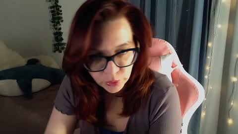 Snapshot of millapoolys chatting on January 2, 12:35 pm Milla online show from January 2, 12:35 pm