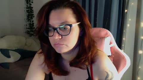 Snapshot of millapoolys chatting on January 9, 9:37 pm Milla online show from January 9, 9:37 pm