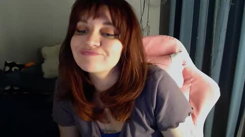 Snapshot of millapoolys chatting on February 19, 9:47 pm Milla online show from February 19, 9:47 pm