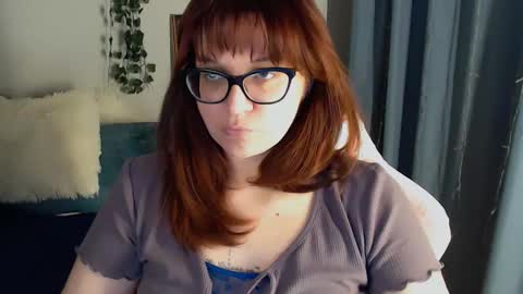 Snapshot of millapoolys chatting on March 2, 8:07 pm Milla online show from March 2, 8:07 pm
