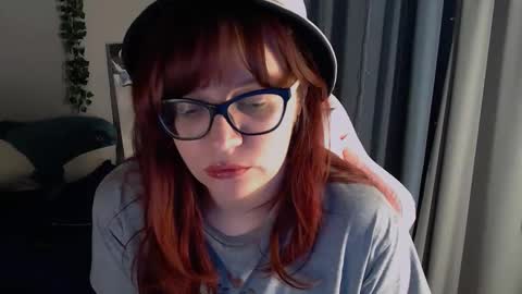 Milla online show from October 19, 4:51 pm