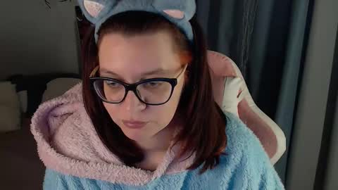 Milla online show from March 22, 6:22 pm