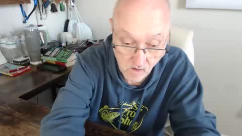 Snapshot of millenium0129 chatting on January 7, 6:32 pm millenium0129 online show from January 7, 6:32 pm