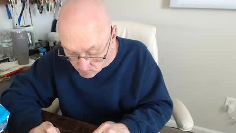 Snapshot of millenium0129 chatting on February 16, 5:20 pm millenium0129 online show from February 16, 5:20 pm