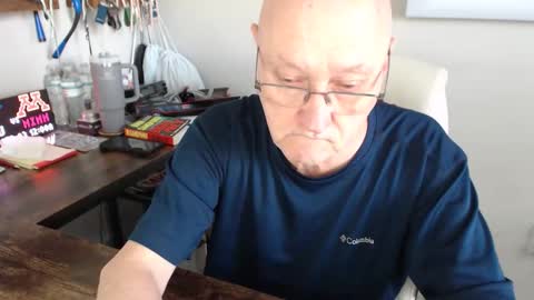 Snapshot of millenium0129 chatting on March 9, 6:56 pm millenium0129 online show from March 9, 6:56 pm