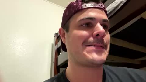 Snapshot of millennialcum chatting on April 1, 12:00 am millennialcum online show from April 1, 12:00 am