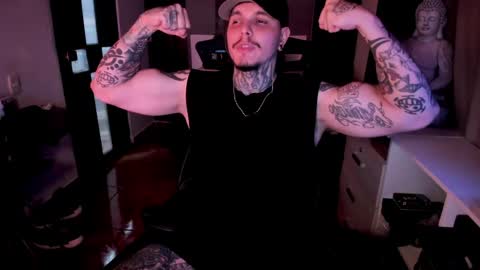 Snapshot of miller_g95 chatting on May 23, 5:56 am miller_g95 online show from May 23, 5:56 am