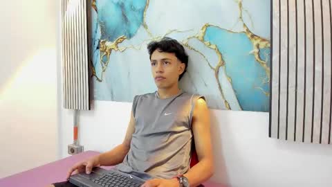 Snapshot of miller_sanz chatting on March 25, 12:22 pm MILLER online show from March 25, 12:22 pm