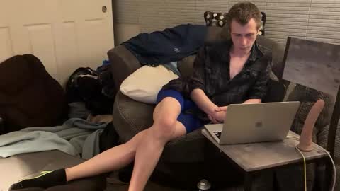 SlimnHungOH online show from December 2, 6:54 pm