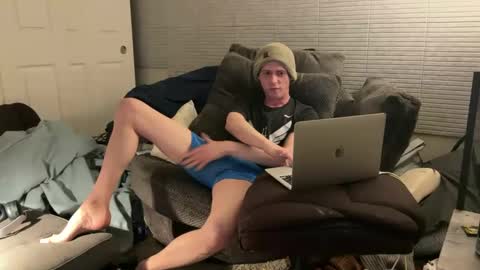 SlimnHungOH online show from December 3, 5:31 am