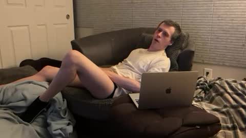 SlimnHungOH online show from December 11, 6:20 pm