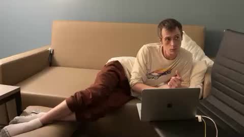 SlimnHungOH online show from December 16, 8:52 am