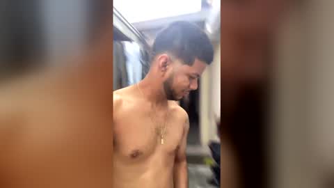 Snapshot of millerthh chatting on April 3, 2:04 pm millerthh online show from April 3, 2:04 pm