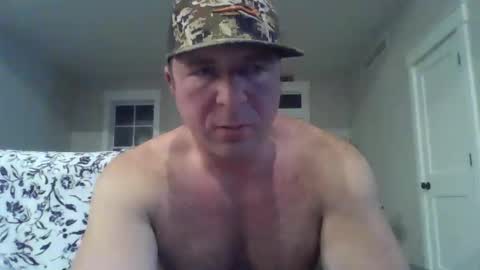 Snapshot of millertimenow34 chatting on March 21, 1:54 am millertime feet bigcock hairy straight muscles online show from March 21, 1:54 am