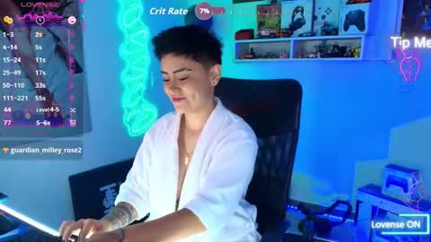 Snapshot of milley_rose chatting on September 16, 10:00 pm Im girl my name is Johana online show from September 16, 10:00 pm