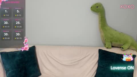 Milly online show from February 2, 1:26 am