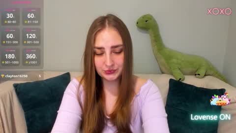 millibrooksss online show from March 28, 1:27 am