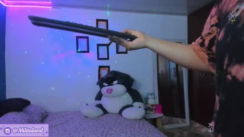 Snapshot of millie_lamar chatting on September 18, 9:28 pm online show from September 18, 9:28 pm
