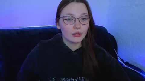 Millie online show from October 1, 8:31 am