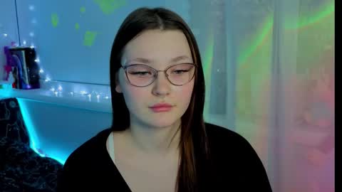 Millie online show from October 9, 10:02 am