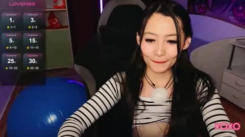 milly__foxy online show from February 22, 12:47 pm