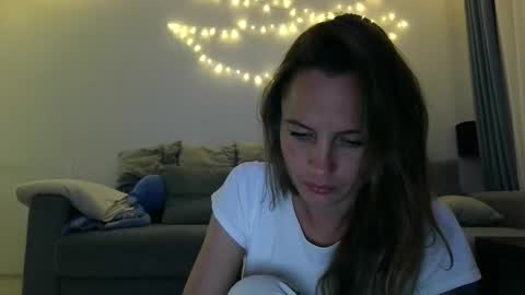 Snapshot of milly_browski chatting on September 14, 6:18 pm milly_browski online show from September 14, 6:18 pm