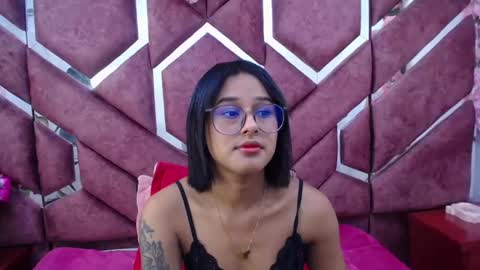 Milly Print online show from February 28, 3:26 am