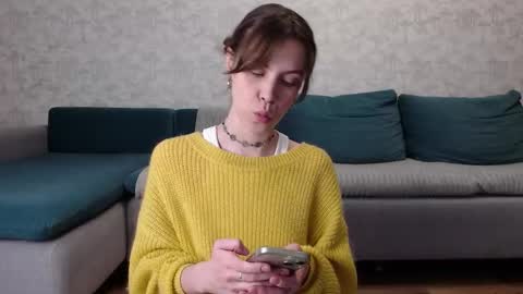 Milly online show from November 25, 8:25 am