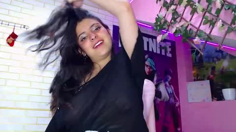 Snapshot of millybell303av chatting on February 5, 6:45 pm millybell303av online show from February 5, 6:45 pm