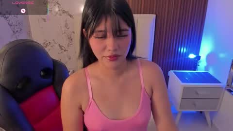 millyevans1 online show from March 27, 3:01 am