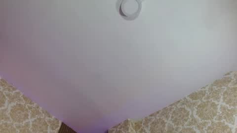 Snapshot of milo_tay1 chatting on March 30, 2:34 am milo_tay1 online show from March 30, 2:34 am