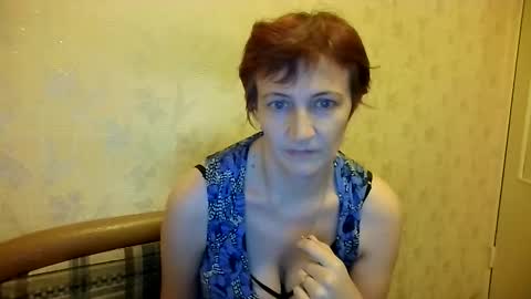 Snapshot of milodyxlovex chatting on October 12, 3:33 pm MilodyXLoveX online show from October 12, 3:33 pm
