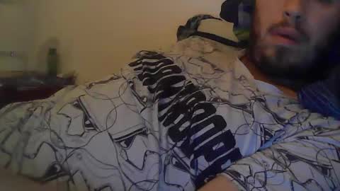 Snapshot of milowww1601 chatting on February 1, 5:18 am milowww1601 online show from February 1, 5:18 am