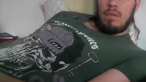 Snapshot of milowww1601 chatting on February 11, 9:09 am milowww1601 online show from February 11, 9:09 am