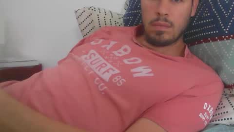 Snapshot of milowww1601 chatting on September 27, 9:14 am milowww1601 online show from September 27, 9:14 am