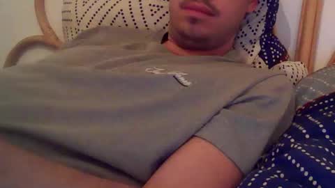 milowww1601 online show from February 21, 5:30 am