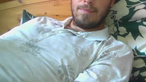 milowww1601 online show from May 27, 9:28 am
